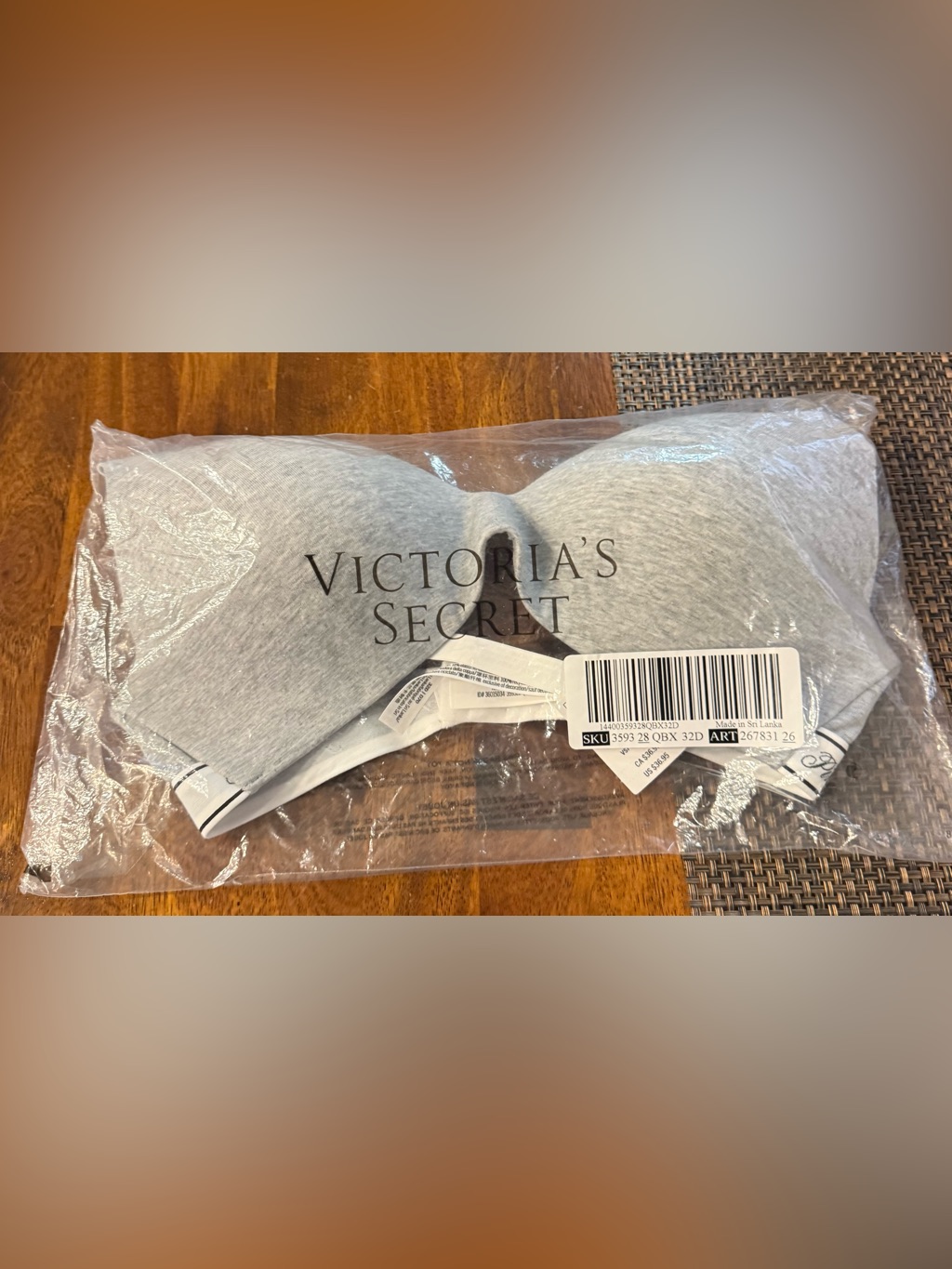 Victoria’s Secret Pink Wear Everywhere Wireless Bra 32d Gray Nwt
